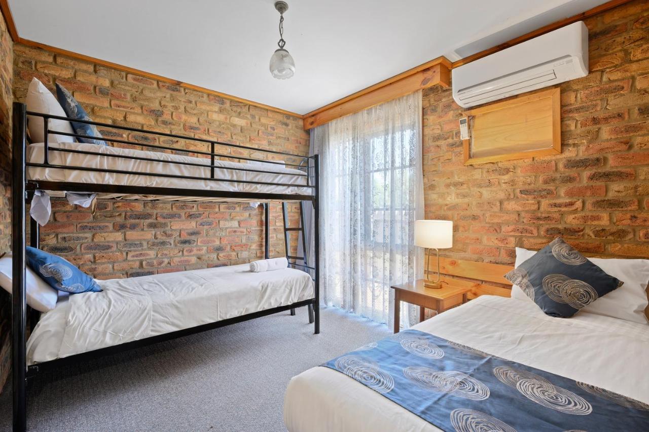 The Settlement Historic Hotel Echuca Εξωτερικό φωτογραφία